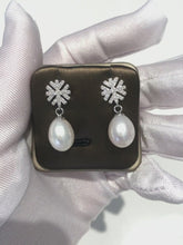 Load and play video in Gallery viewer, Snowflakes Finest Drop Pearl Earrings
