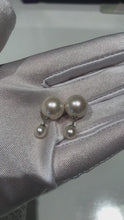 Load and play video in Gallery viewer, Earrings 00004
