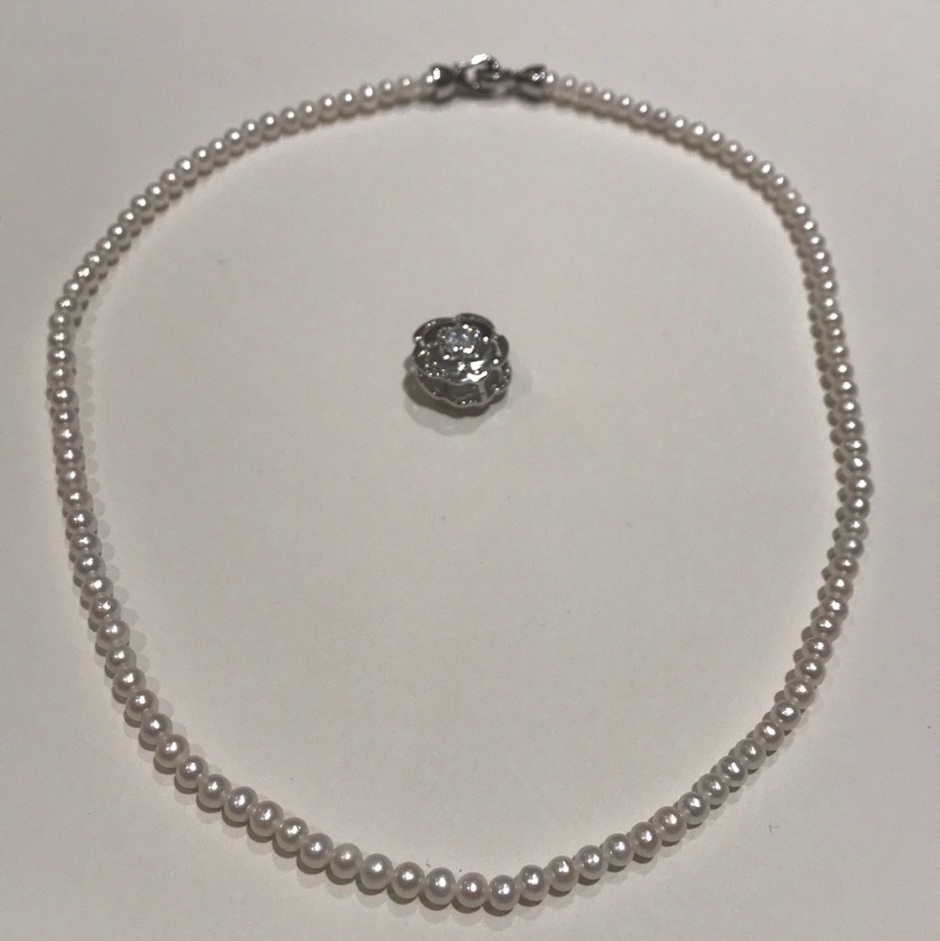 5MM  Pearl Necklaces With Camellia CLASP