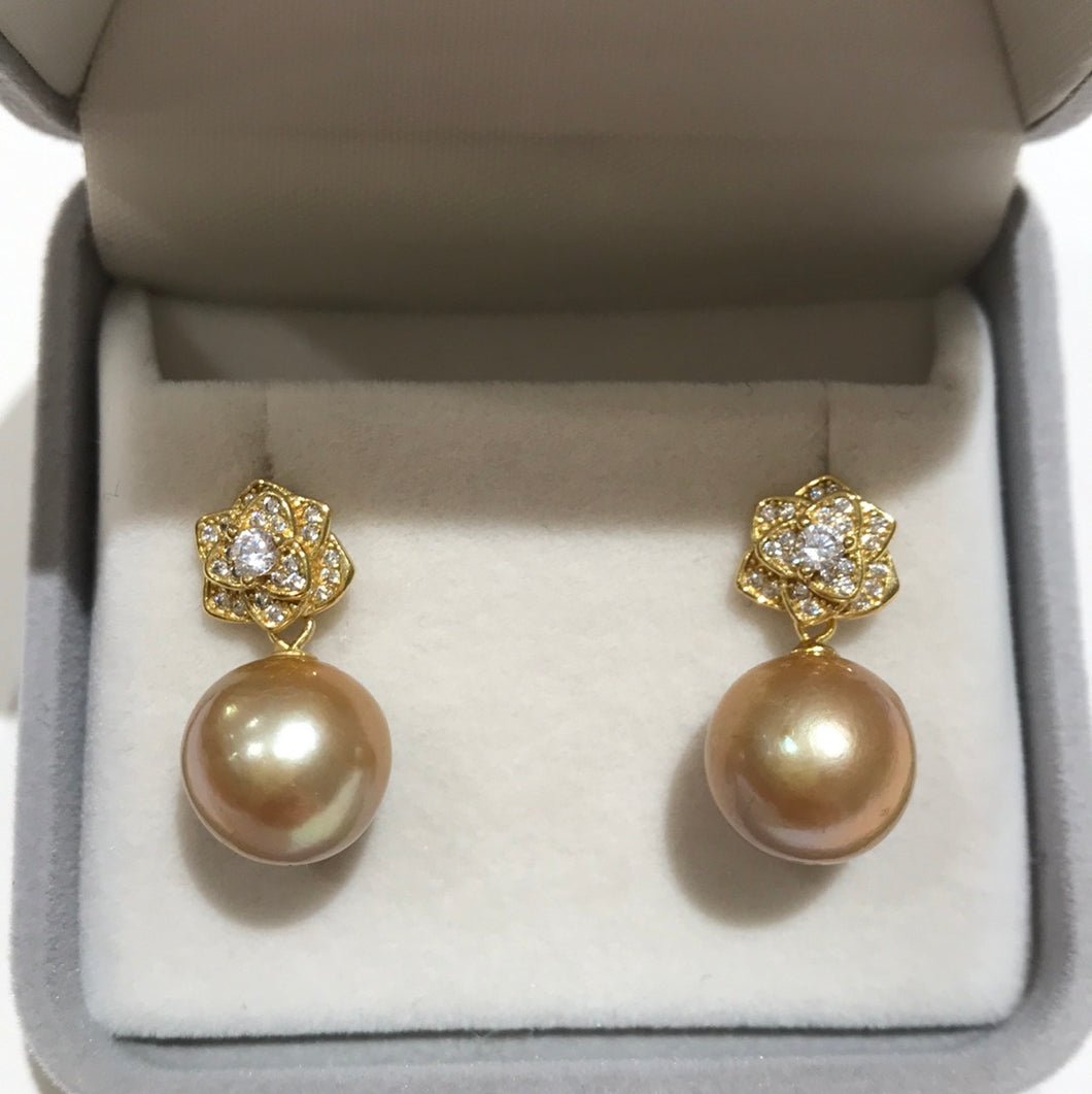 Golden Freshwater Pearls Earrings 04