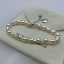 Load image into Gallery viewer, Baroque Pearl Bracelets With Silver Coloured Chain
