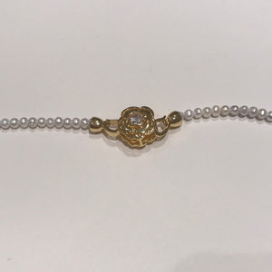 4-5MM Round Pearl Necklaces With Golden Camellia Clasps