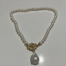 Load image into Gallery viewer, Rose 8-9 MM Premium Freshwater Pearl Set
