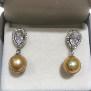 Golden Freshwater Pearls Earrings 06