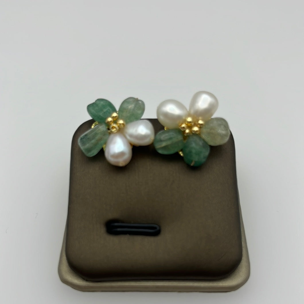 Flower Studs With Green Amethyst