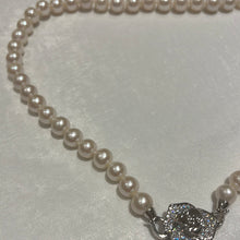 Load image into Gallery viewer, Rose 8-9 MM Premium Freshwater Pearl Set
