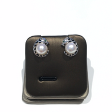 Load image into Gallery viewer, Sterling Silver Leopard Akoya Sea Pearl Studs

