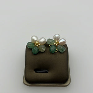 Flower Studs With Green Amethyst