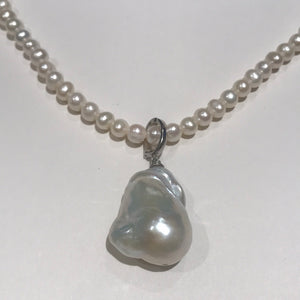 Necklace with Baroque Pendents Silver
