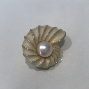 Shell Brooch