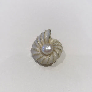 Shell Brooch