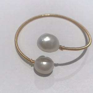 14K Gold Wire Baroque Freshwater Pearl Bangle