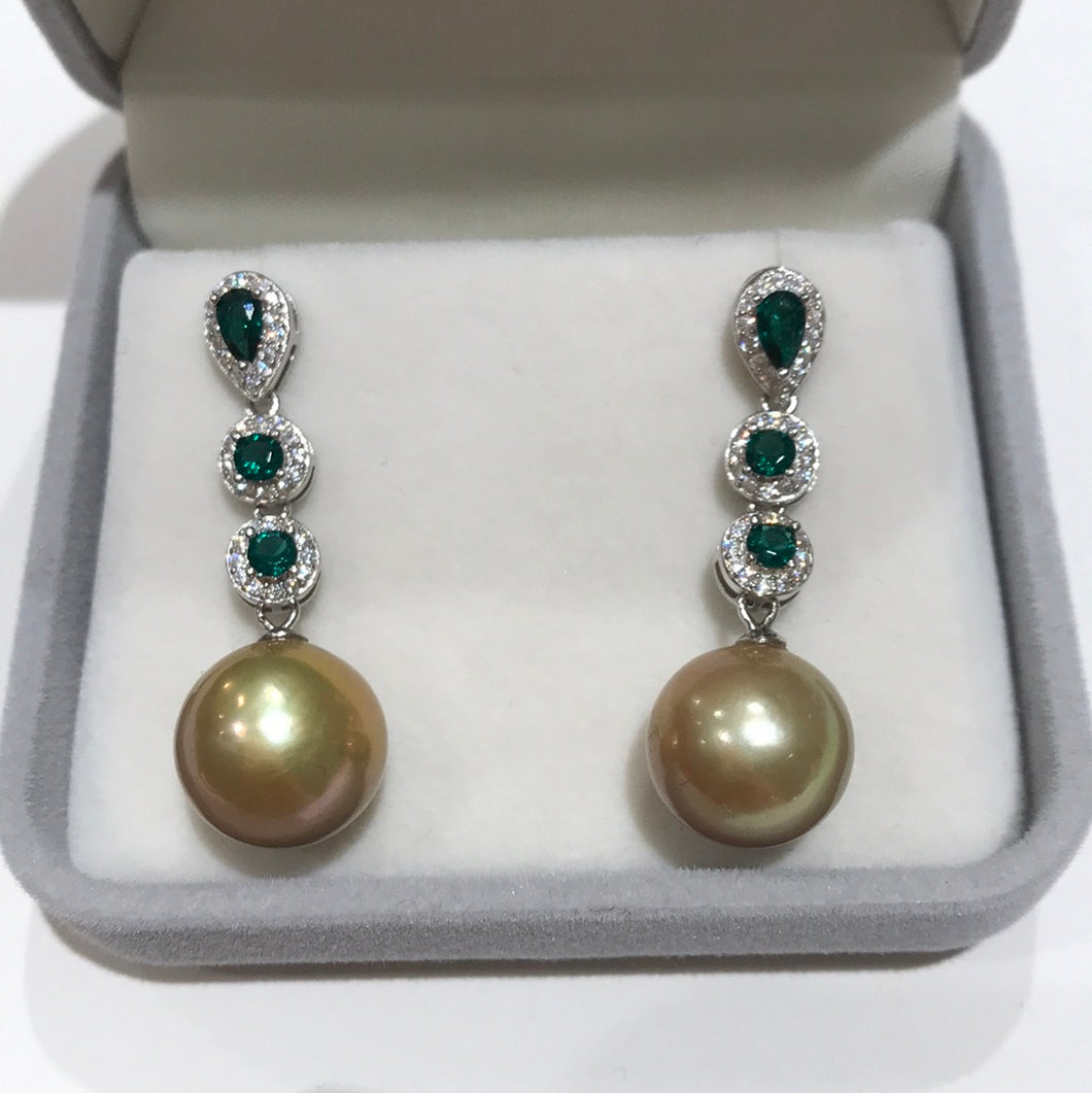 Golden Freshwater Pearls Earrings 02