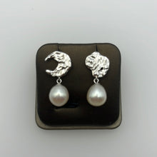 Load image into Gallery viewer, Moon Freshwater Pearl Earrings
