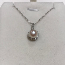 Load image into Gallery viewer, Akoya Sea Pearl Necklace
