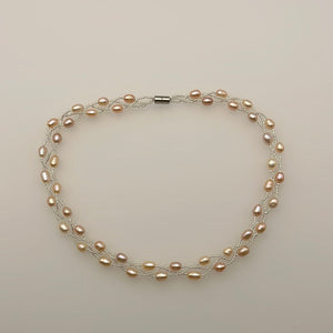 Magnet Pink Pearl Necklaces